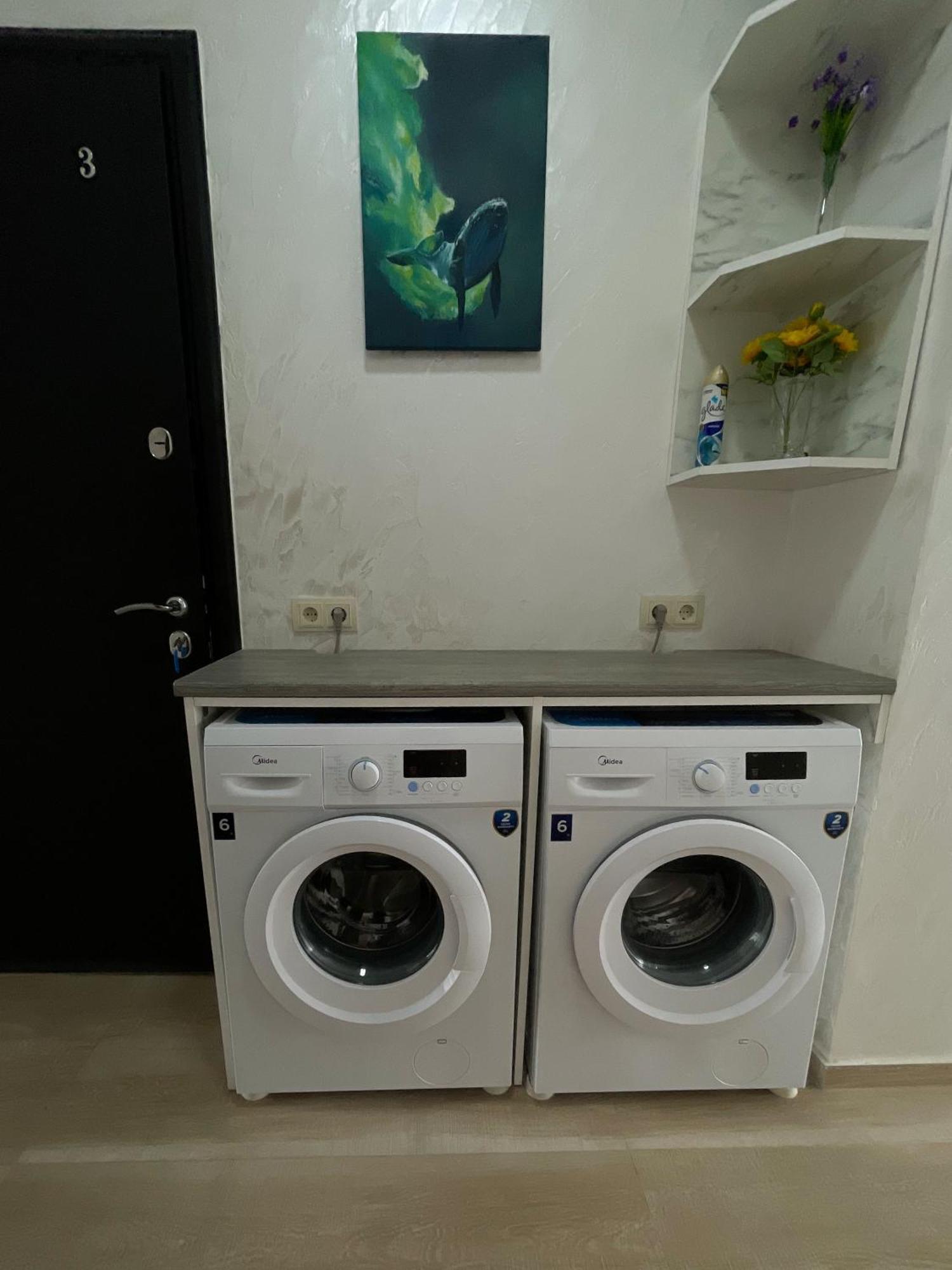 Sun And Moon Aparthotel Μπατούμι Εξωτερικό φωτογραφία